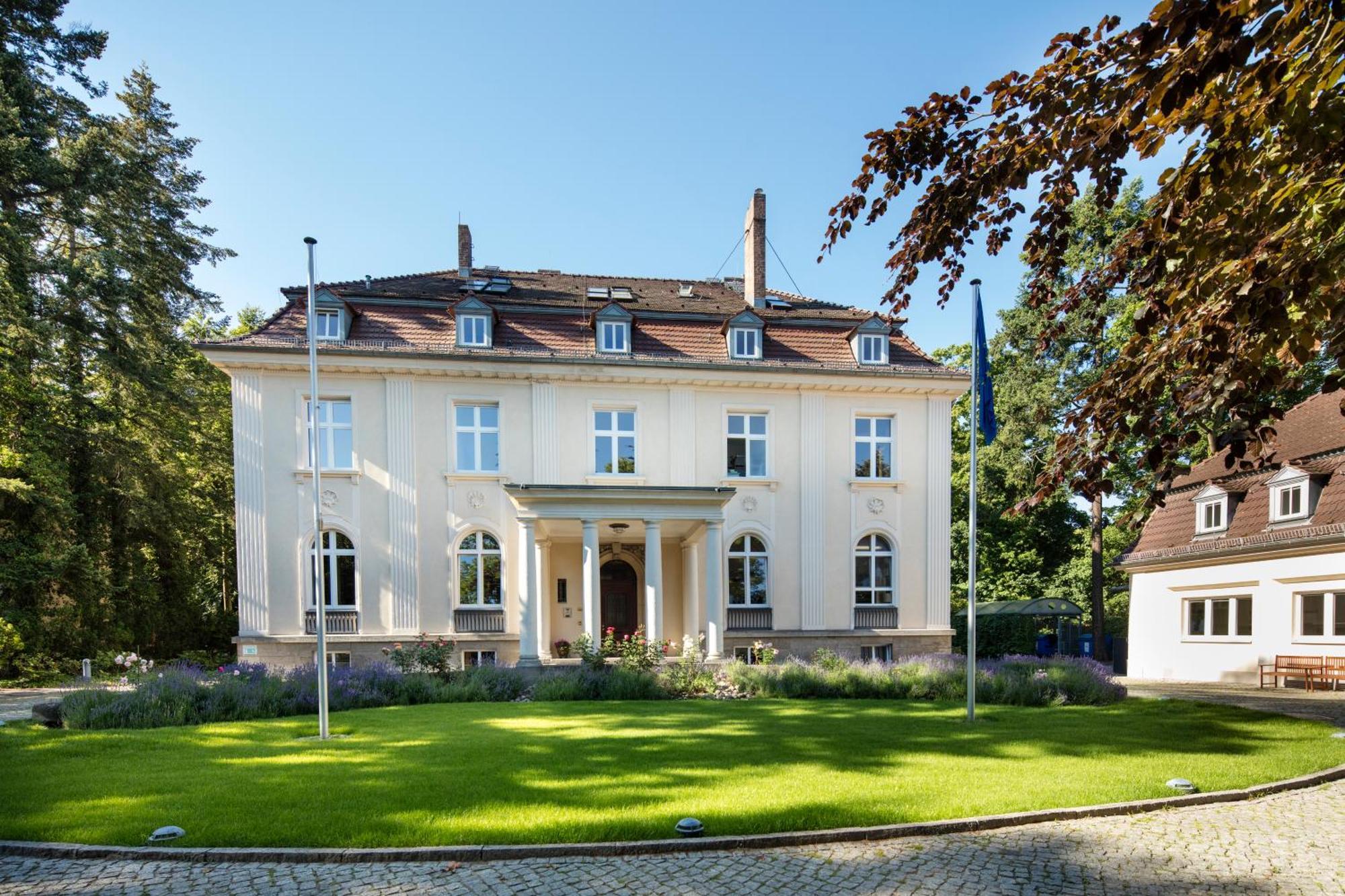 Europaeische Akademie Berlin Hotel Eksteriør billede